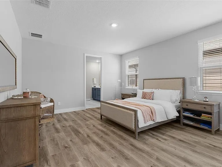 2205 Broadbrook Dr — Photo 17