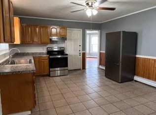 133 Pleasant St APT 1, Gardner, MA 01440