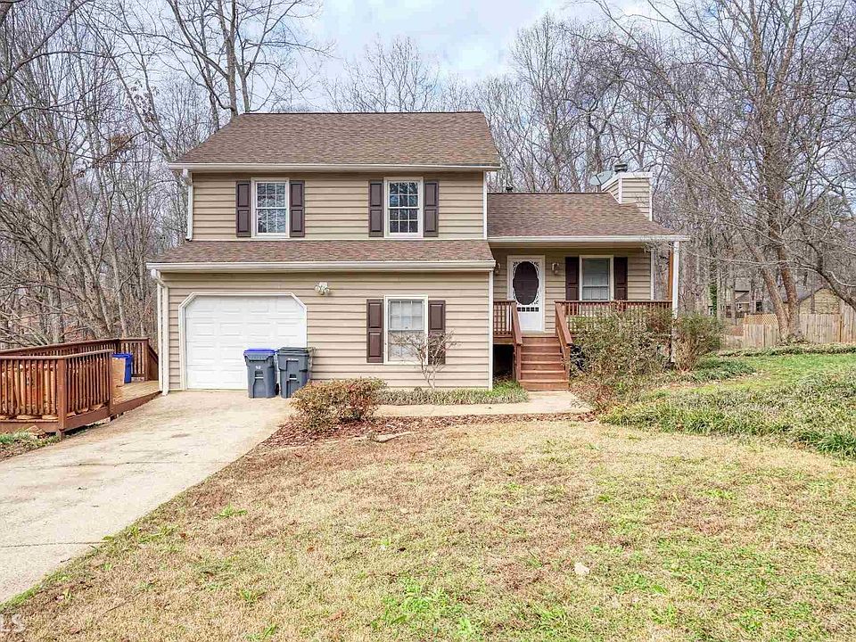 1st image of 111 Chantilly Ln