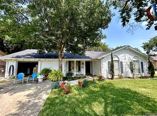 170 Middletowne Rd, Seguin, TX 78155