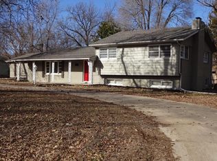 3009 E Portland St, Springfield, MO 65804