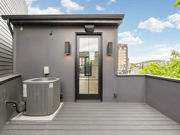 1451 Maryland Ave NE #Penthouse PENTHOUSE — Photo 26