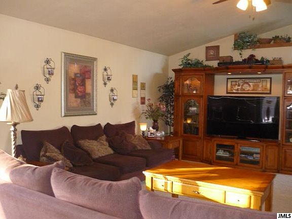 5th image of 178 Eaglehurst Dr