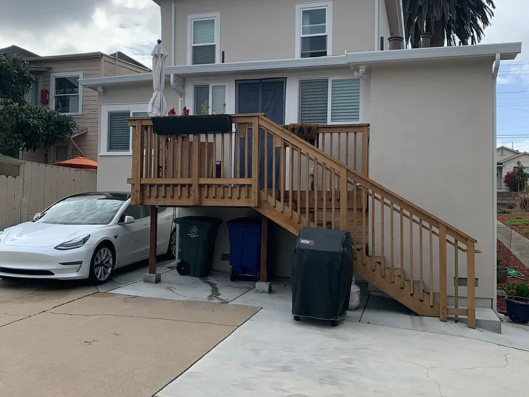 257 Van Buren St #E — Photo 15