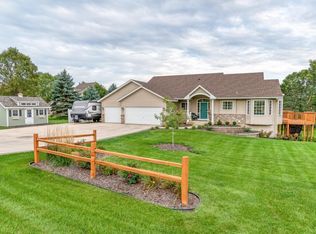 31044 Oxford Mill Rd, Cannon Falls, MN 55009