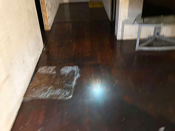 3rd image of 625 Walton Ave