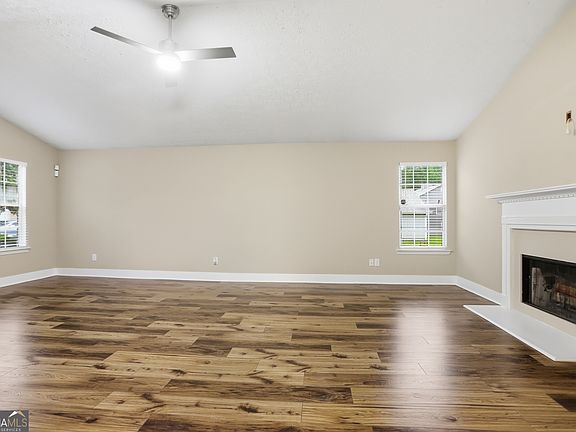 3rd image of 4570 Post Ridge Ln