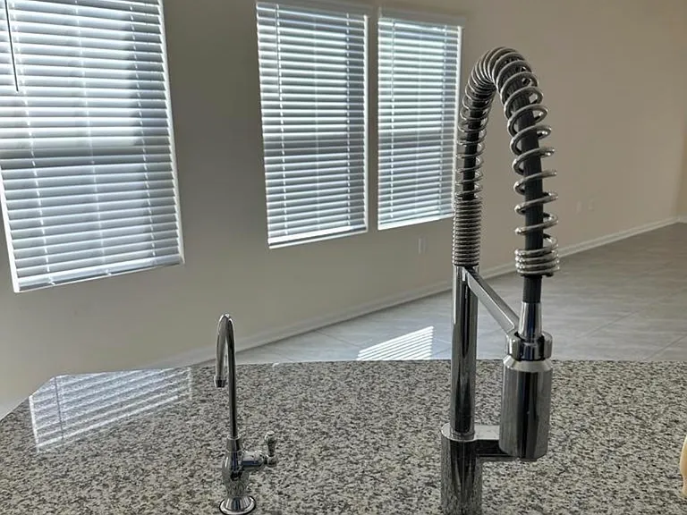586 Coastline Way — Photo 7