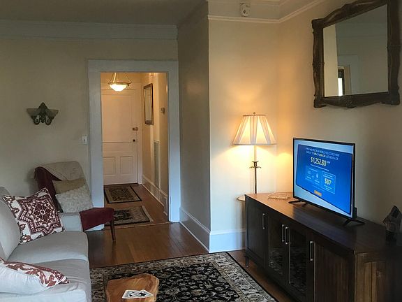 Living room to foyer and front door