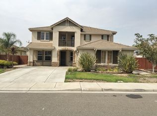 1051 N Acacia Ave, Ripon, CA 95366