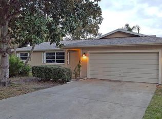 2134 Telogia Ct, Holiday, FL 34690