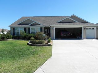 2593 Montclair Ln, The Villages, FL 32162