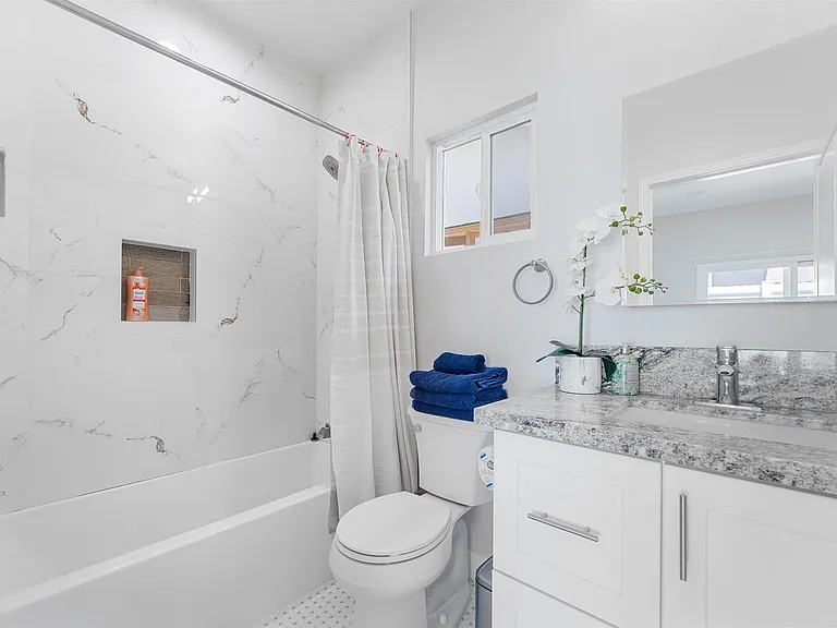 8605 Amy Ave — Photo 19