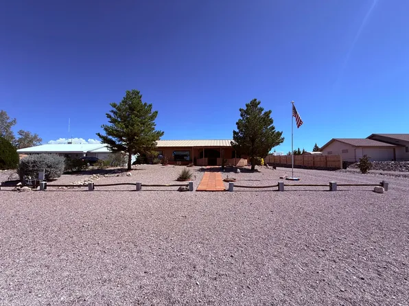 215 Hallmark St, Elephant Butte, NM 87935