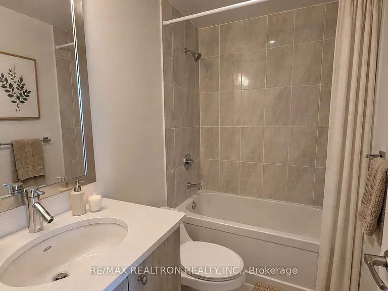 825 Church St #1105 — Photo 5