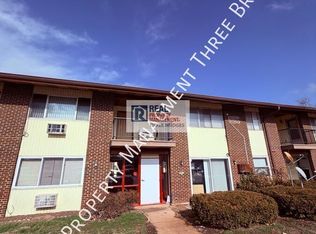 7422H Hazelcrest Dr, Hazelwood, MO 63042