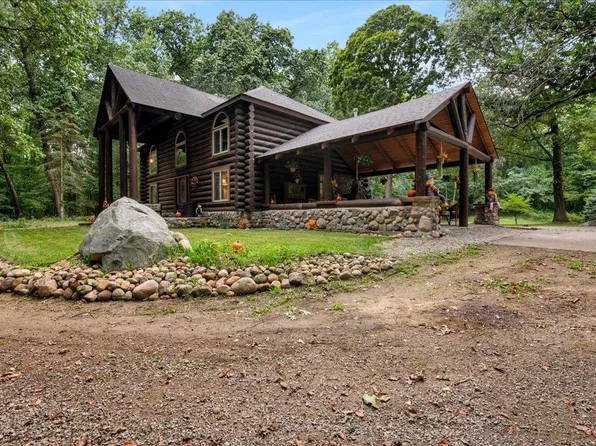 9505 Joel Rd, Holly, MI 48442