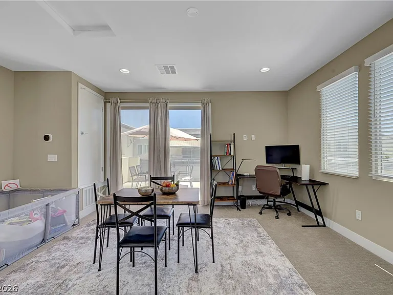 11401 Gravitation Dr — Photo 38