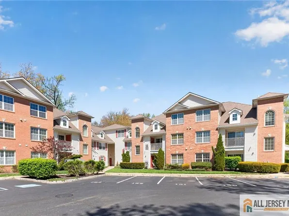 1109 Morning Glory Dr, Monroe Township, NJ 08831