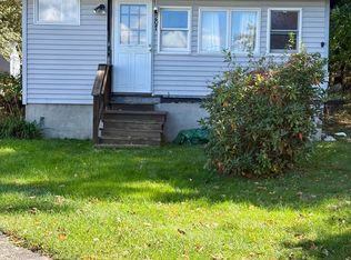 207 Pulsar Dr, Hawley, PA 18428