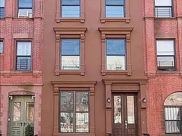 226 W 132nd St, New York, NY 10027