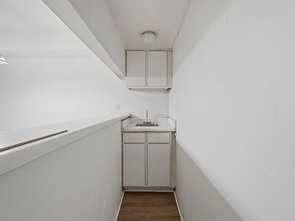 4th image of 4649 Wild Indigo St APT 337