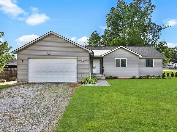 2487 Jones Rd, Waterford, MI 48327