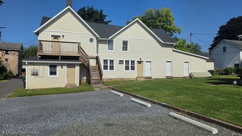 13 Maple St #15A