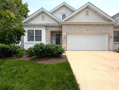 101 Worthington Cir, Saint Louis, MO, 63128