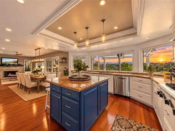 23472 Via Chiripa, Mission Viejo, CA 92691