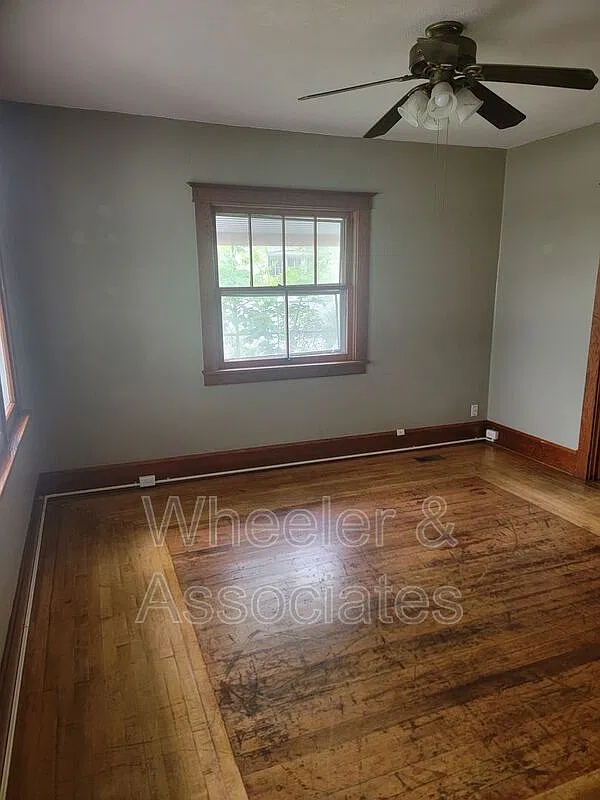 2 bed, 2.0 bath, 2506 sqft, $1,445 — Photo 3