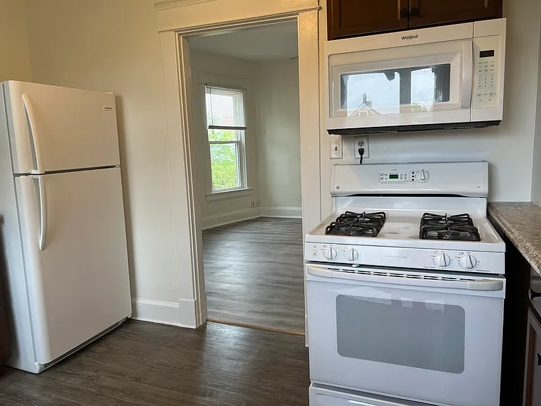 2321 Park Ave #2 — Photo 7