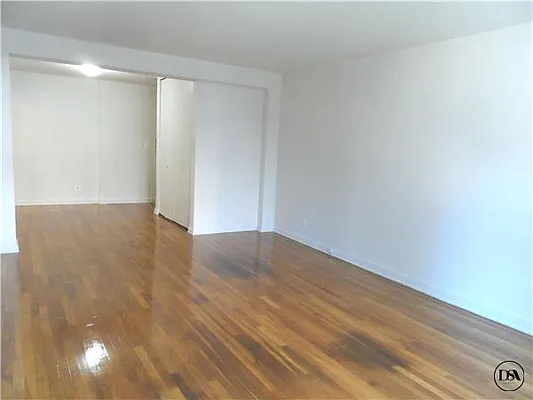 Rented by DSA Realty | media 2