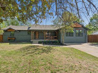 832 Oakbrook Dr, Norman, OK 73072