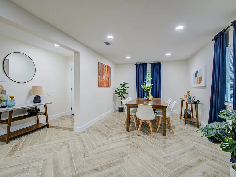 16906 Barcelona Dr — Photo 13