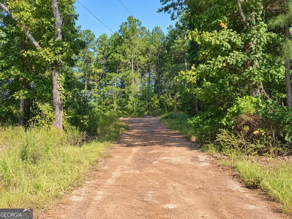818 Rock Quarry Rd, Yatesville, GA 31097