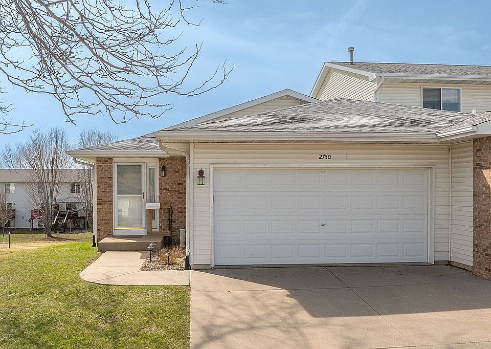 1st image of 2750 Ridgeview Way