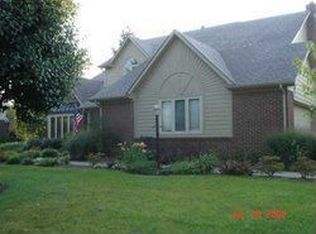 1475 Stonemill Cir, Carmel, IN 46032