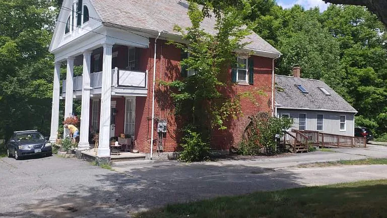 2 S Main St #1 — Photo 3
