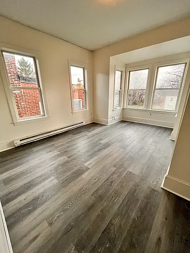 368 High St Photo 1