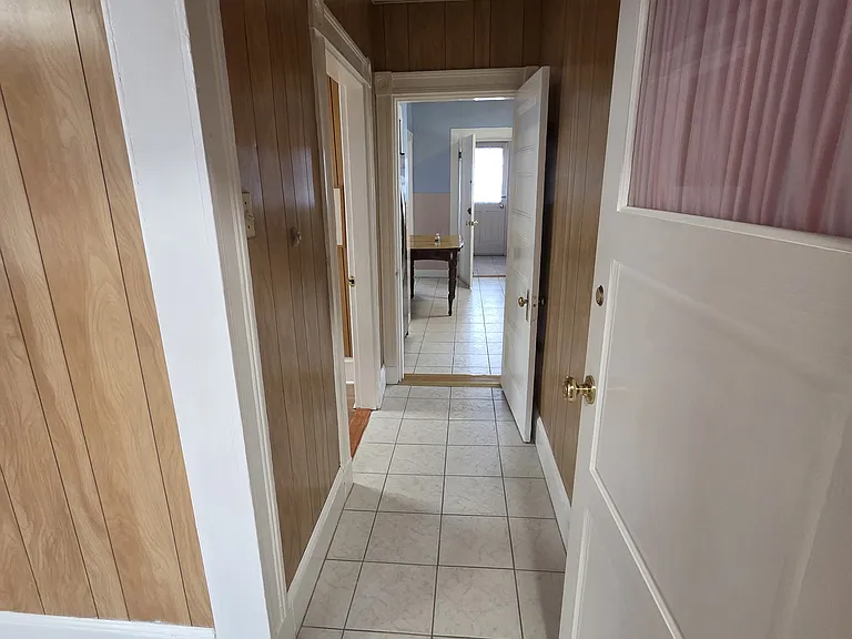 18 Weld Hill St #2 — Photo 2