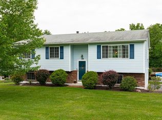 189 Sunset Dr, Wappingers Falls, NY