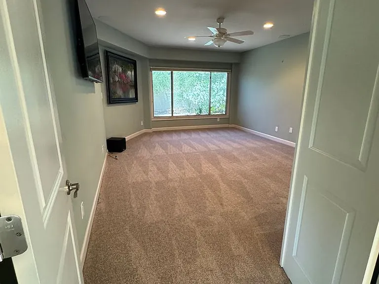8100 E Camelback Rd #14 — Photo 15