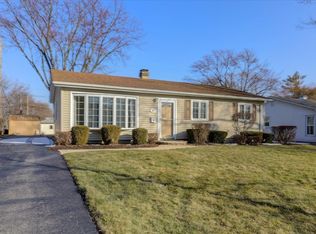 521 N California Ave, Mundelein, IL