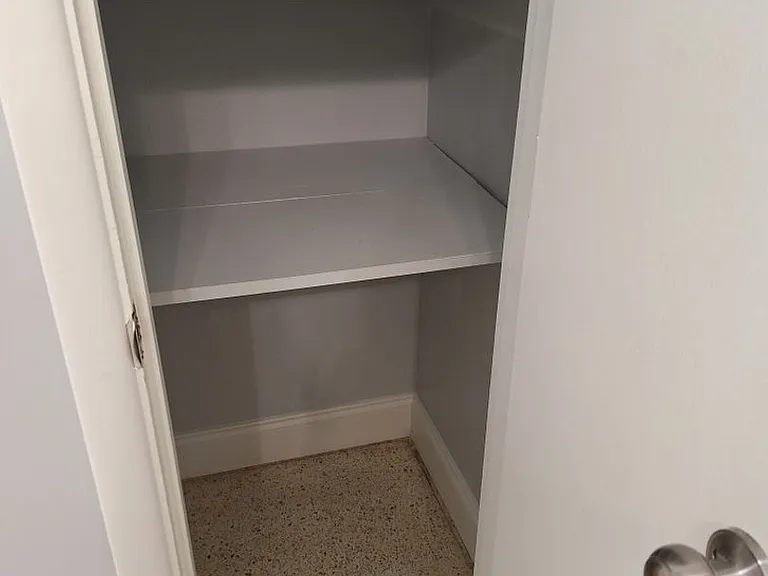 6826 Dorchester Dr — Photo 20