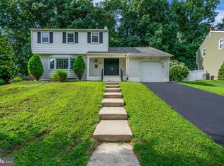 11 Darien Dr, Cherry Hill, NJ 08003