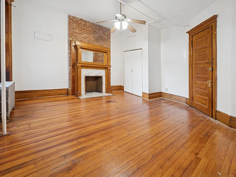 552 W 150th St #3 — Photo 3
