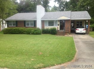 2309 Henderson Ave, New Bern, NC 28562