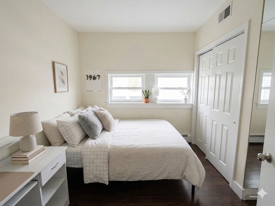 1st image of 40 Medford St