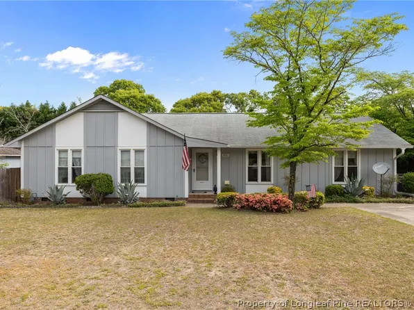 3820 Sarasota Dr, Fayetteville, NC 28311